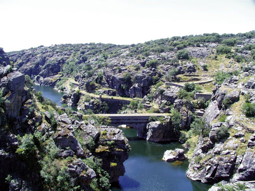 Garganta del Lozoya en la presa del Villar